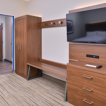 Holiday Inn Express & Suites Farmville By Ihg Esterno foto