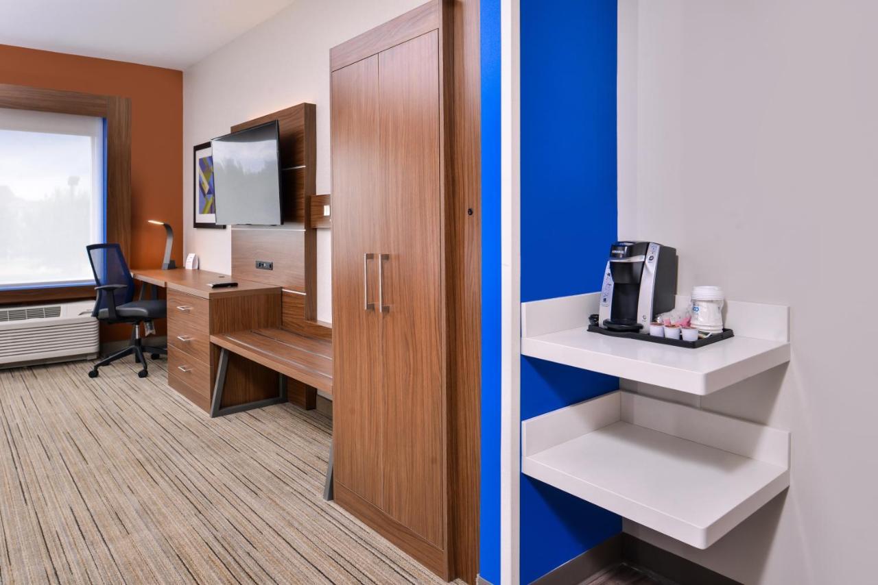 Holiday Inn Express & Suites Farmville By Ihg Esterno foto
