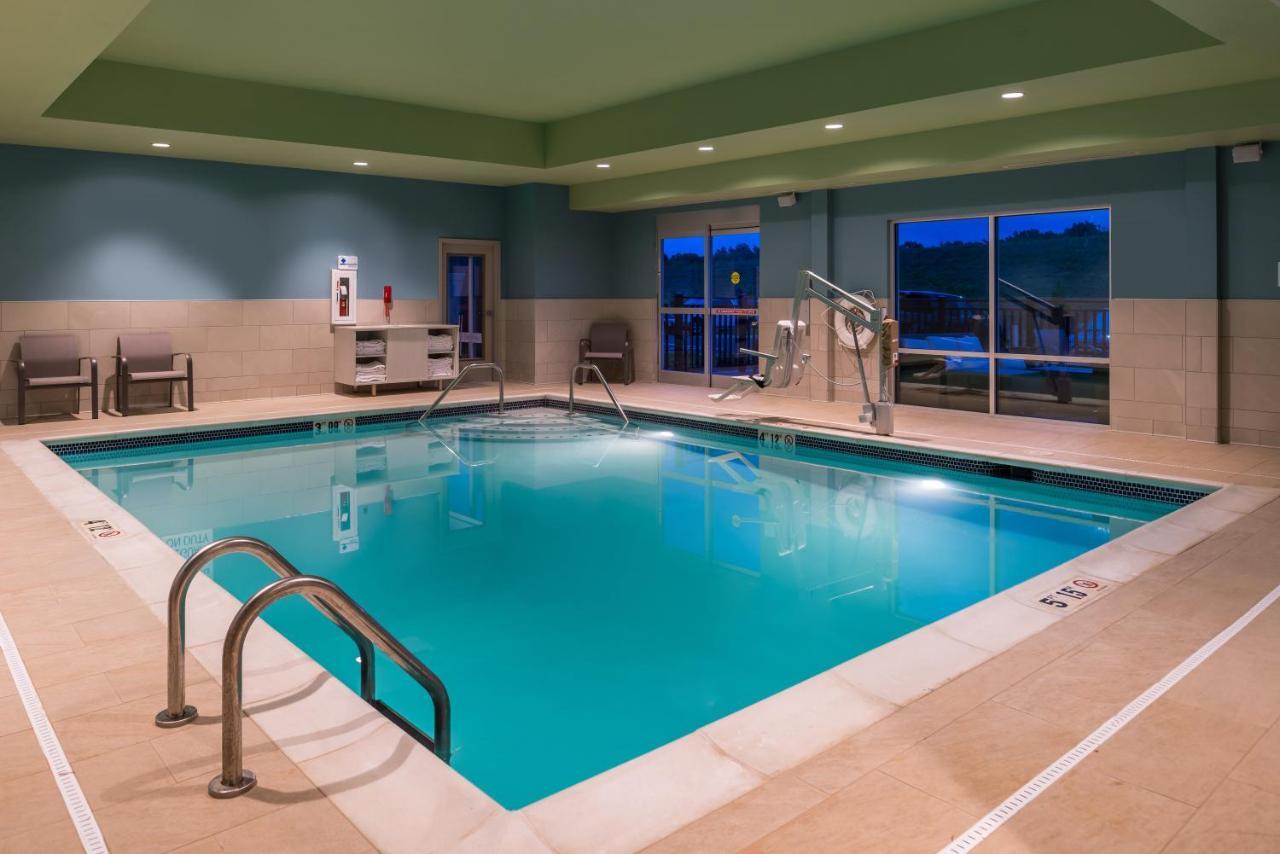 Holiday Inn Express & Suites Farmville By Ihg Esterno foto