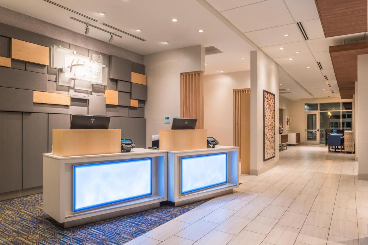 Holiday Inn Express & Suites Farmville By Ihg Esterno foto
