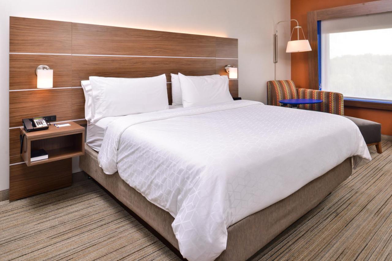 Holiday Inn Express & Suites Farmville By Ihg Esterno foto