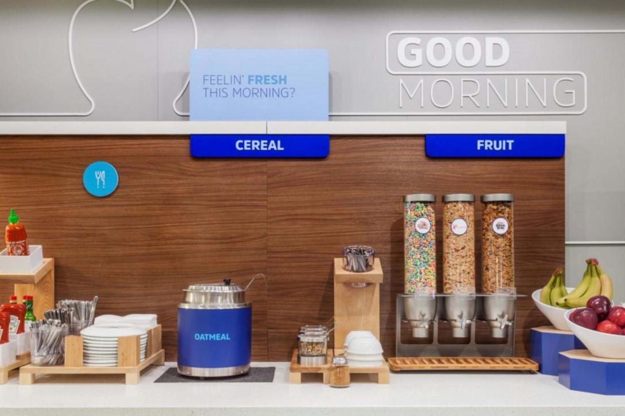 Holiday Inn Express & Suites Farmville By Ihg Esterno foto