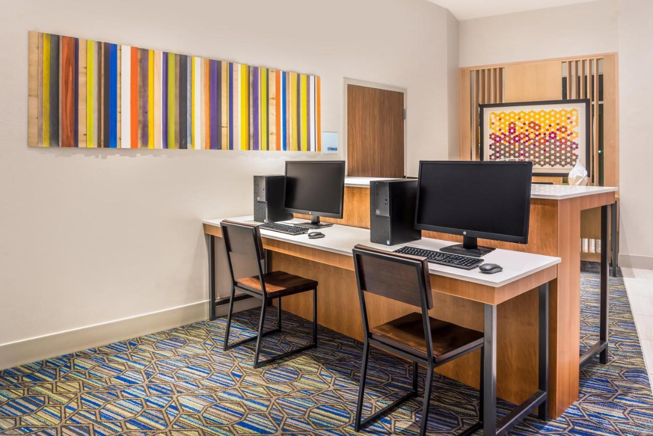 Holiday Inn Express & Suites Farmville By Ihg Esterno foto
